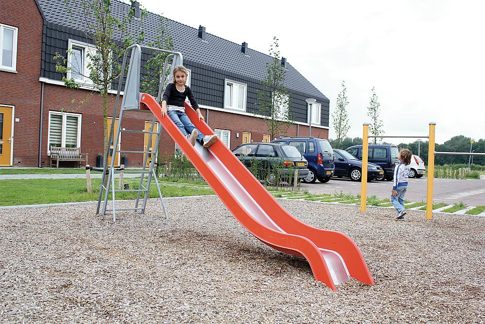 Rutsche mit Aufstieg PH 145 cm Ansicht 6