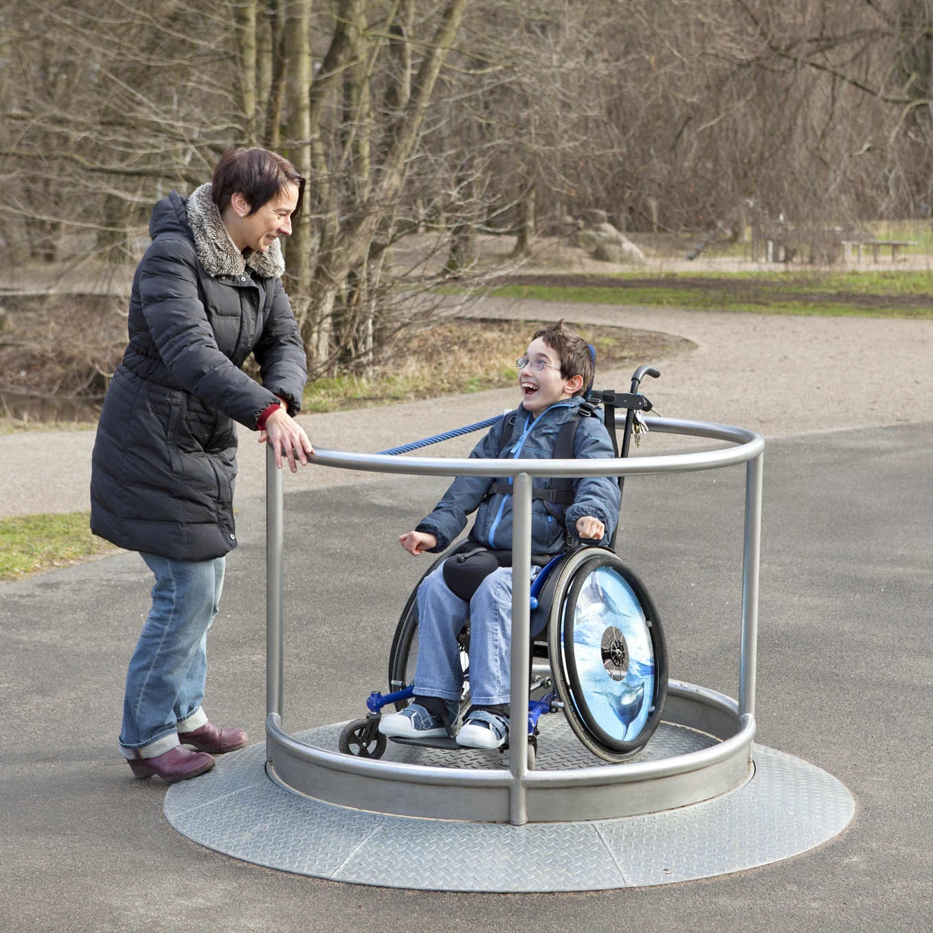 Kleines Rollstuhlfahrerkarussell Ansicht 3