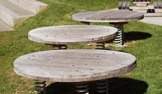 Hopserplatte in Holz