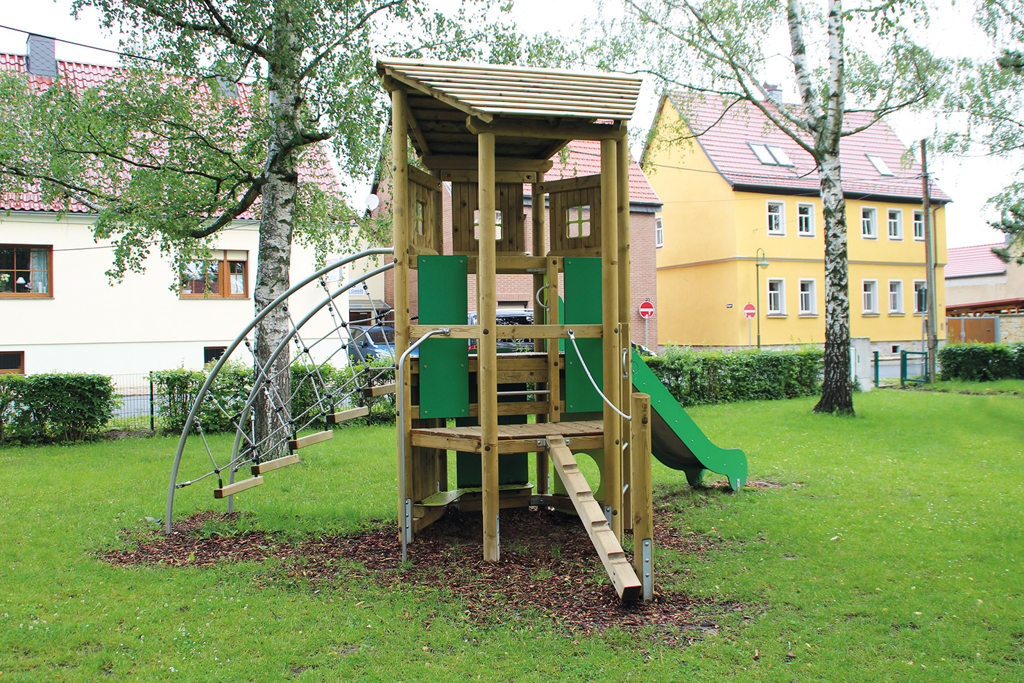 Spielturm Beatus 5615 Ansicht 4