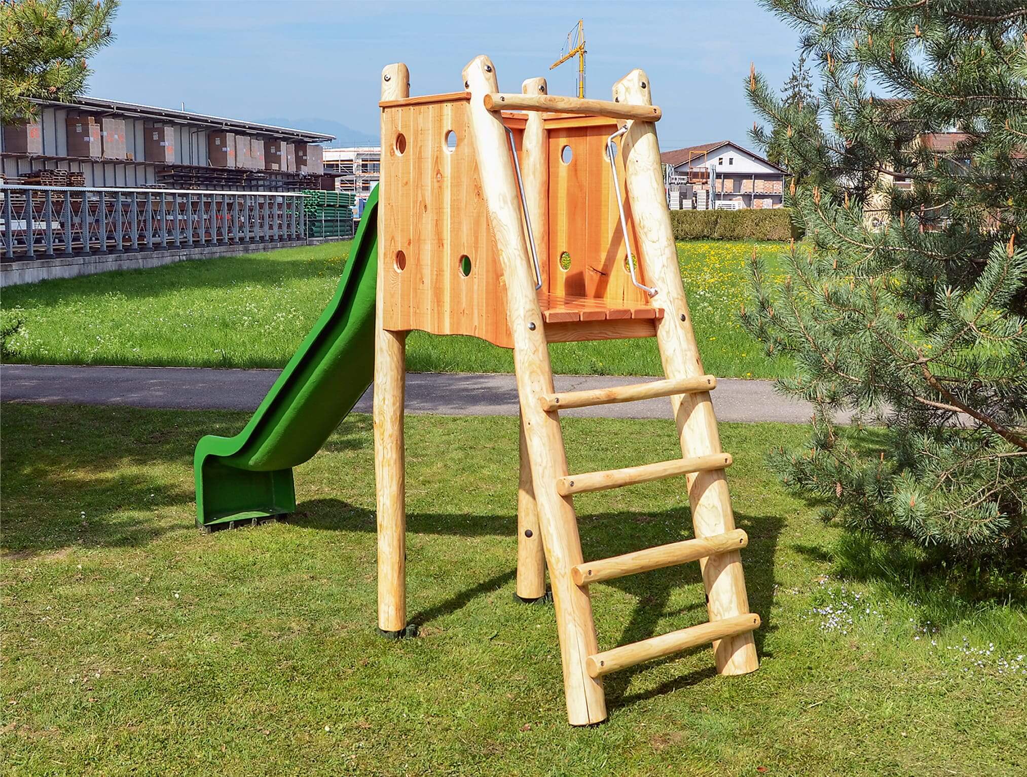 Rutschbahn 250 cm mit Schrägaufstieg aus Edelkastanie Ansicht 4