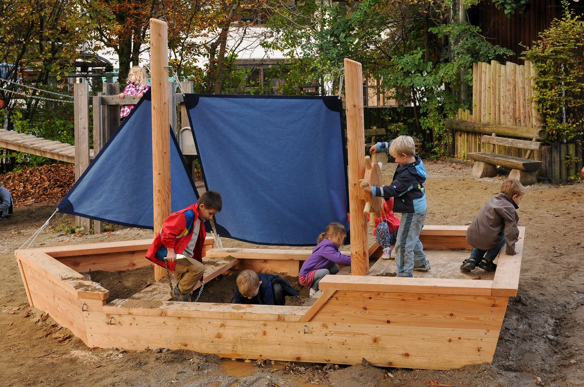 Sandspielschiff Ansicht 4