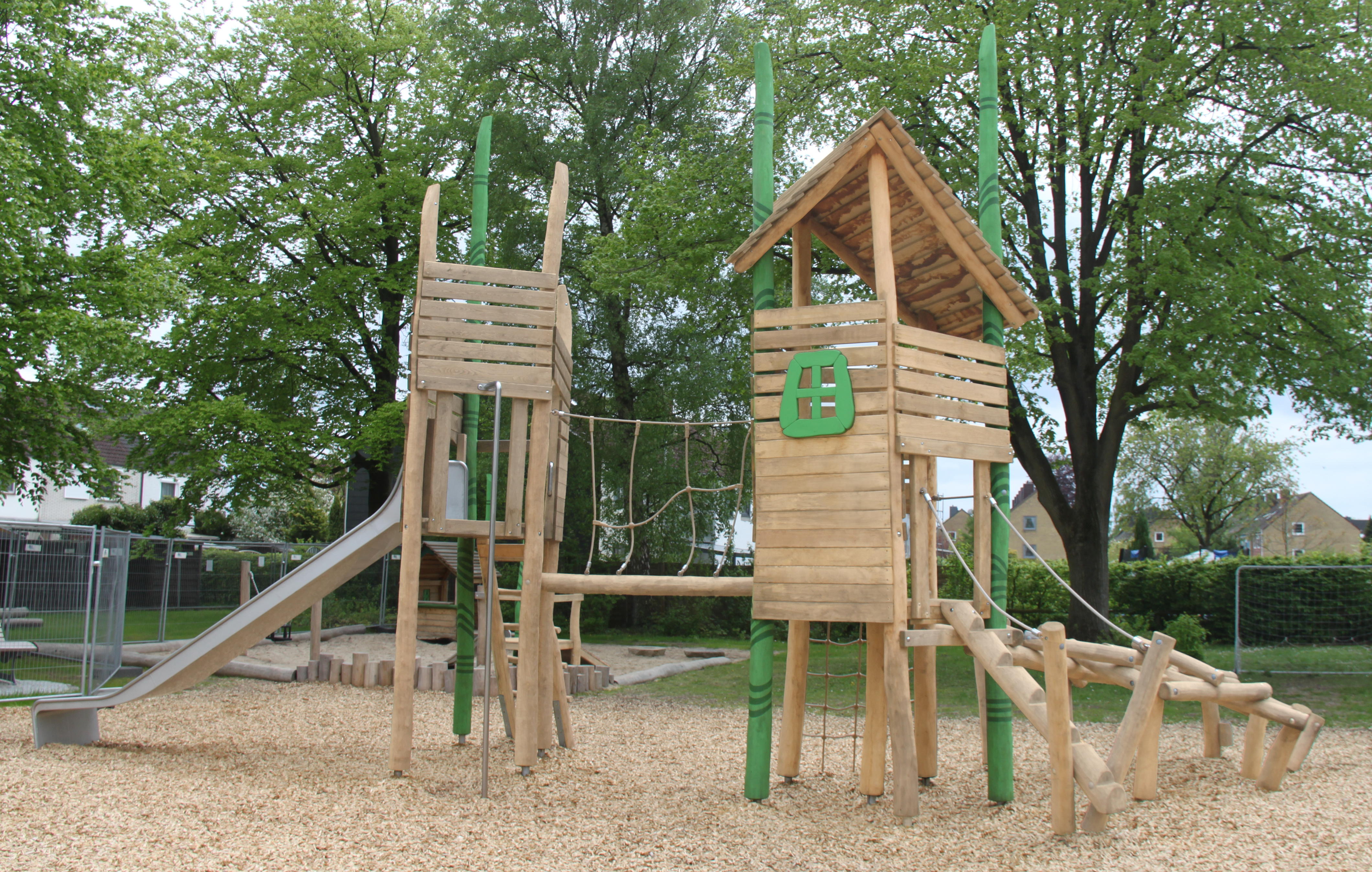 Baumhaus-Spielanlage Grashalm (vorher 06.385.4) Ansicht 4