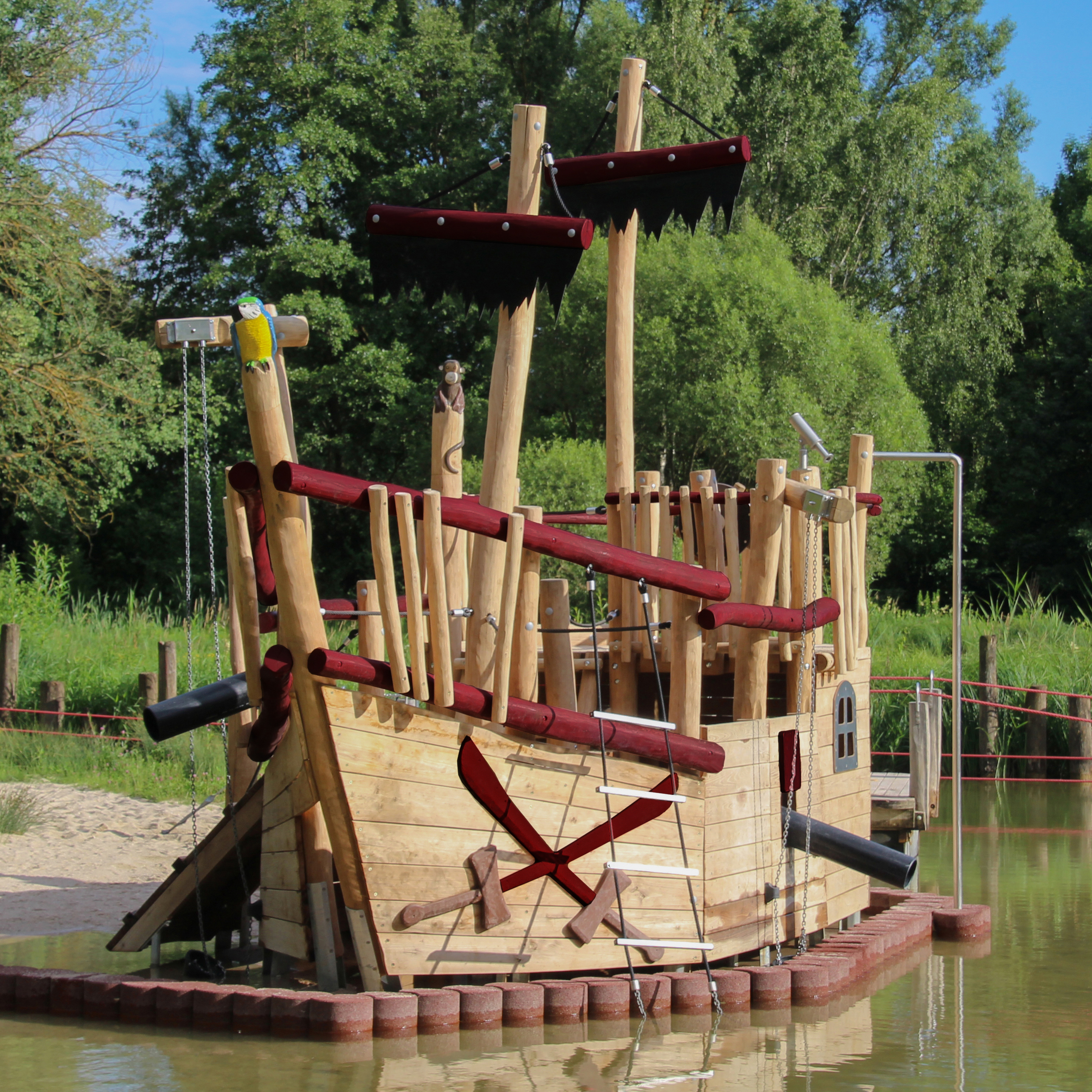 Piratenschiff Amberg Ansicht 2