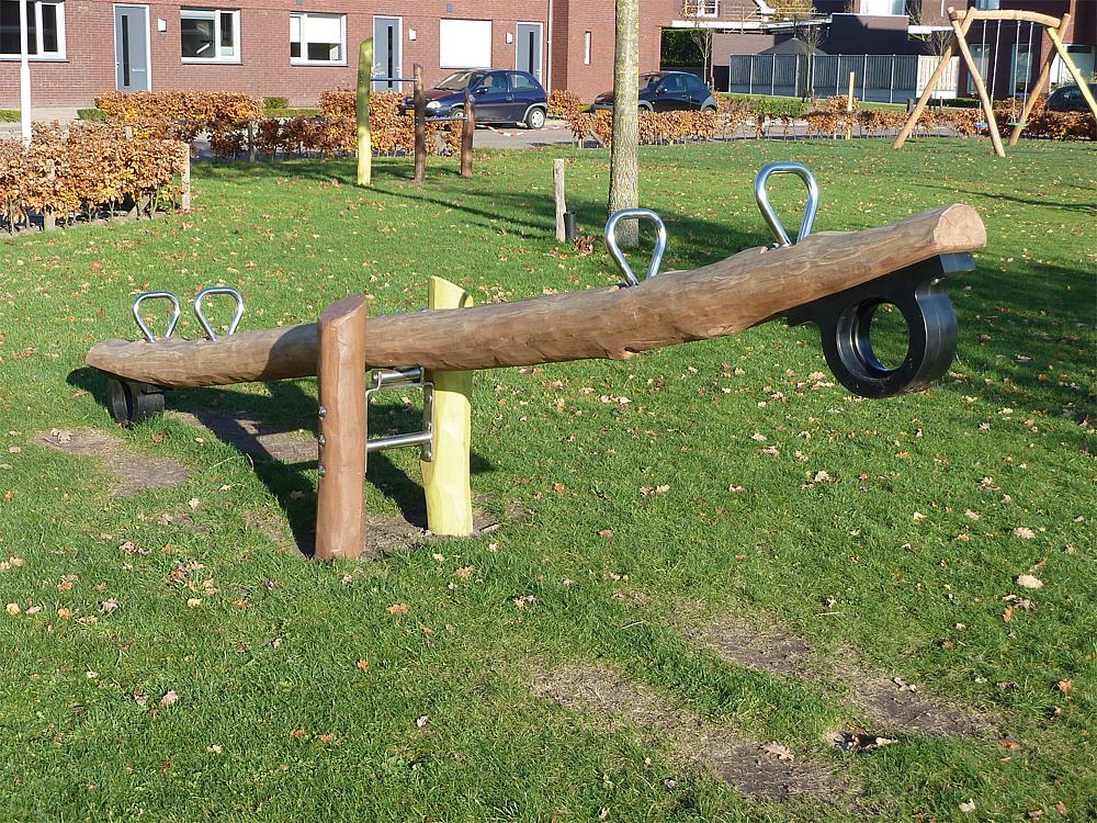 Balkenwippe Golpio Viersitzer Ansicht 5