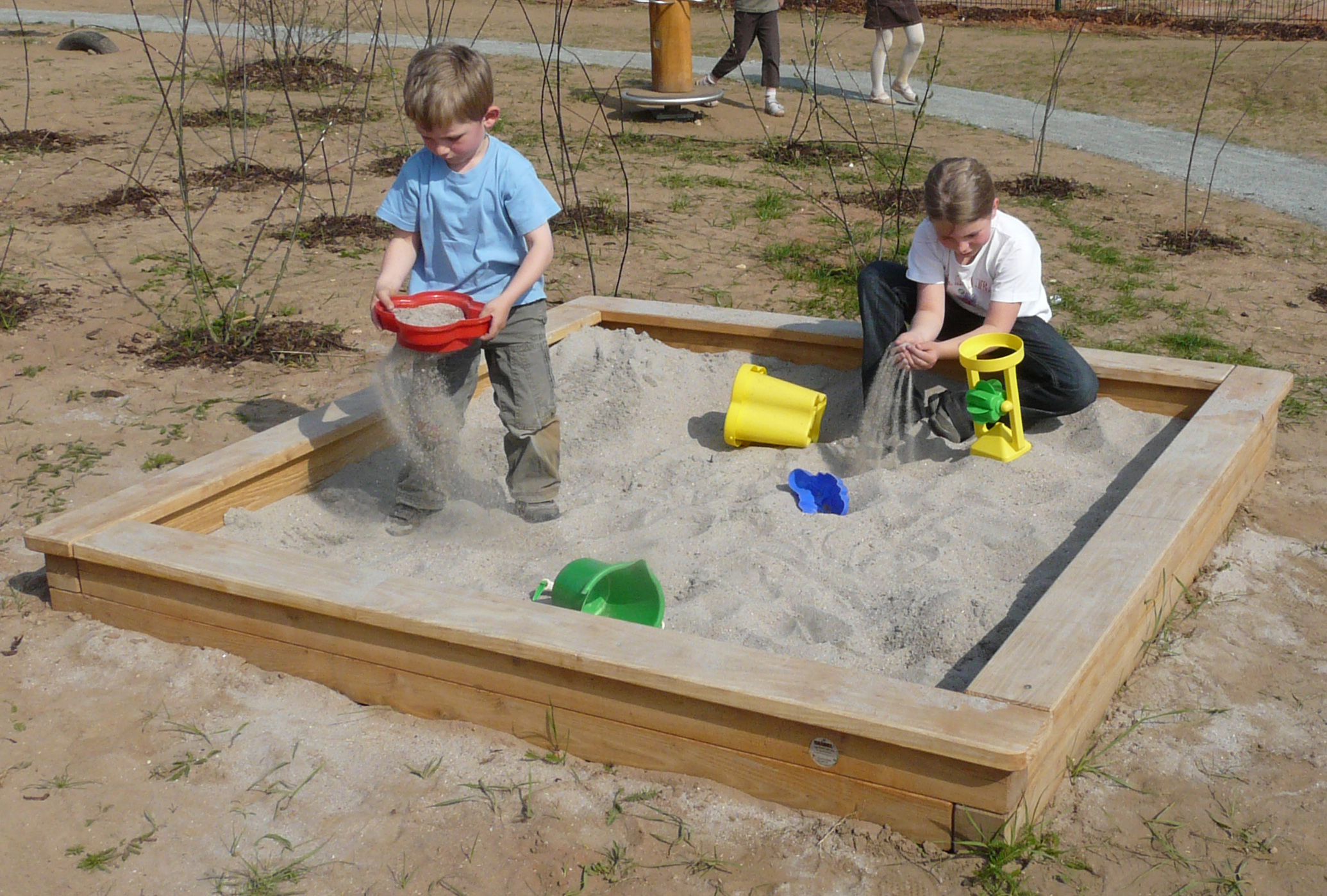Sandkasten 2-lagig, 2x2m Ansicht 2