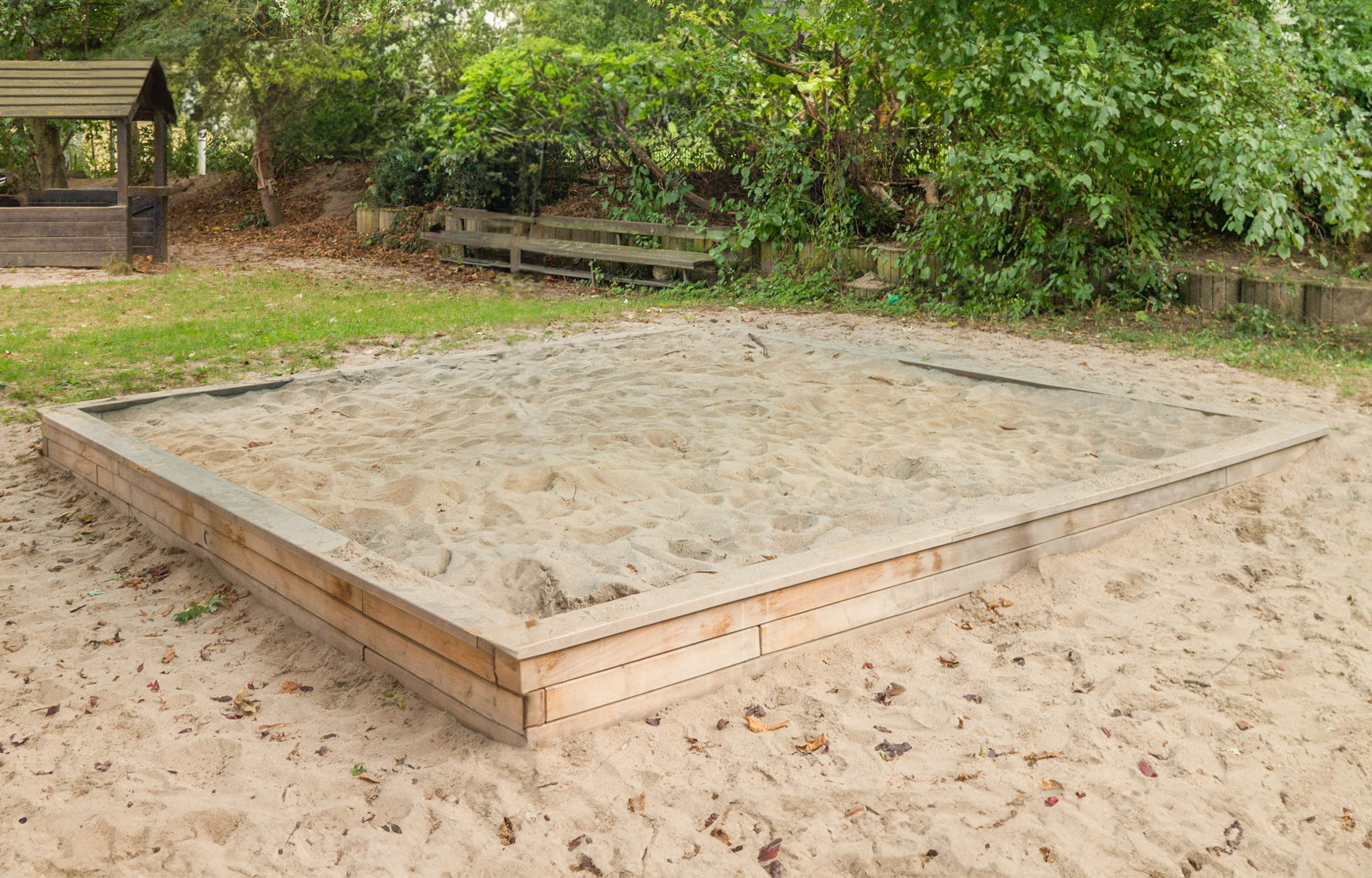 Sandkasten 3-lagig, 4x4m Ansicht 2