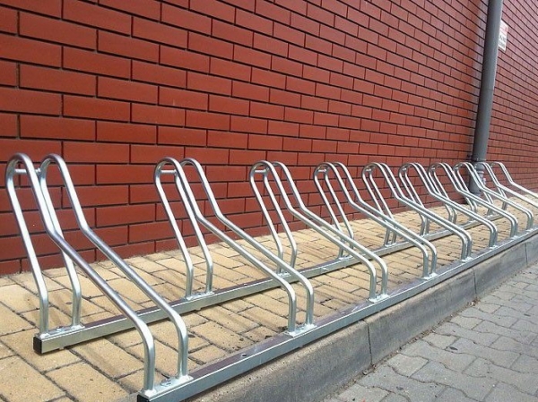 Cross Farradständer Reihenparker für 10 Fahrräder Ansicht 3