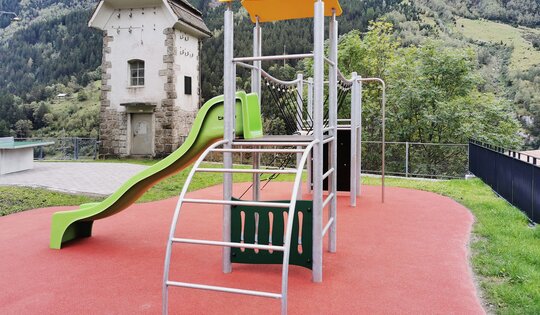 Kletterlandschaft 1 an Hügel steel Ansicht 4