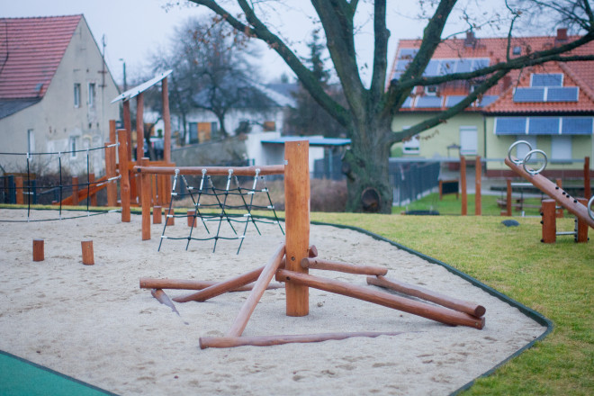 Atakama Klettergerüst Robinie Ansicht 5