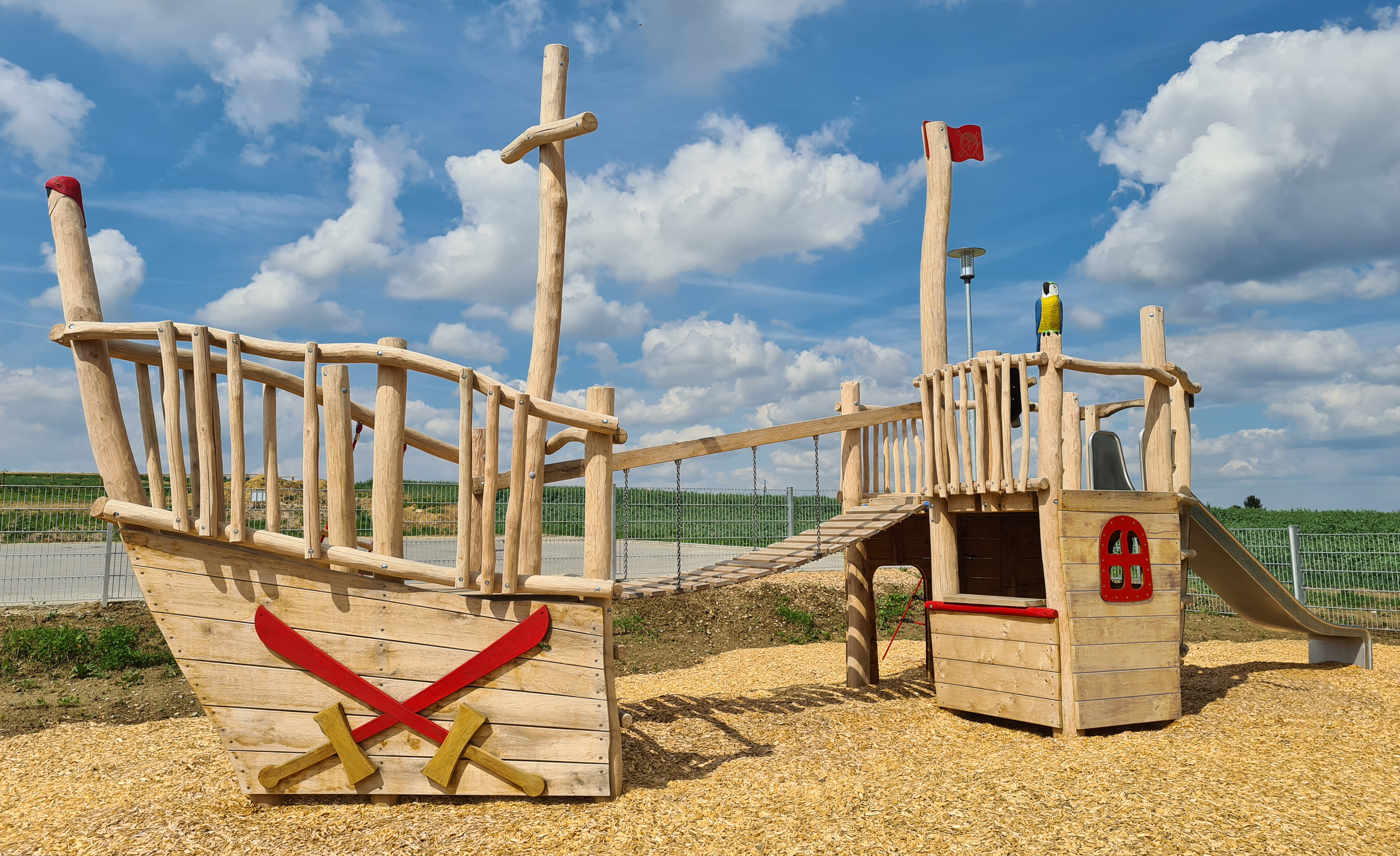 Piratenschiff Haueneberstein Ansicht 2