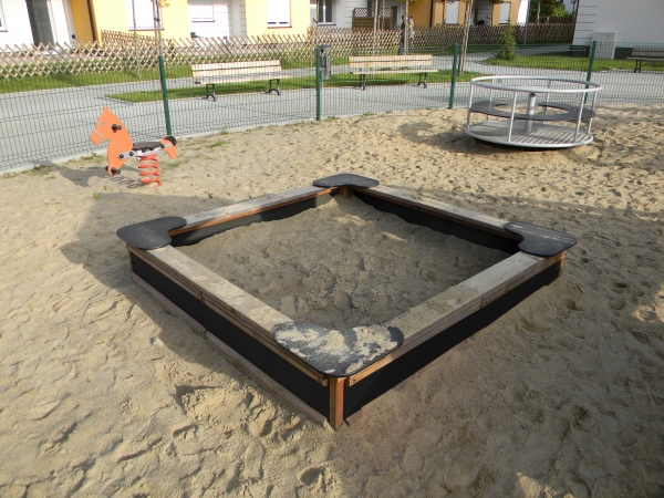 Sandkasten Ansicht 3