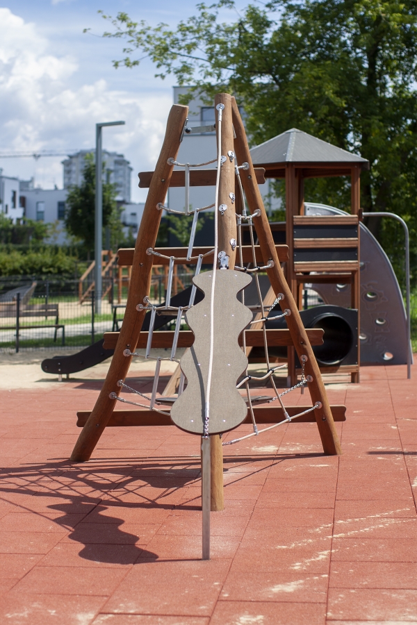 Tipi I Klettergerüst Ansicht 4