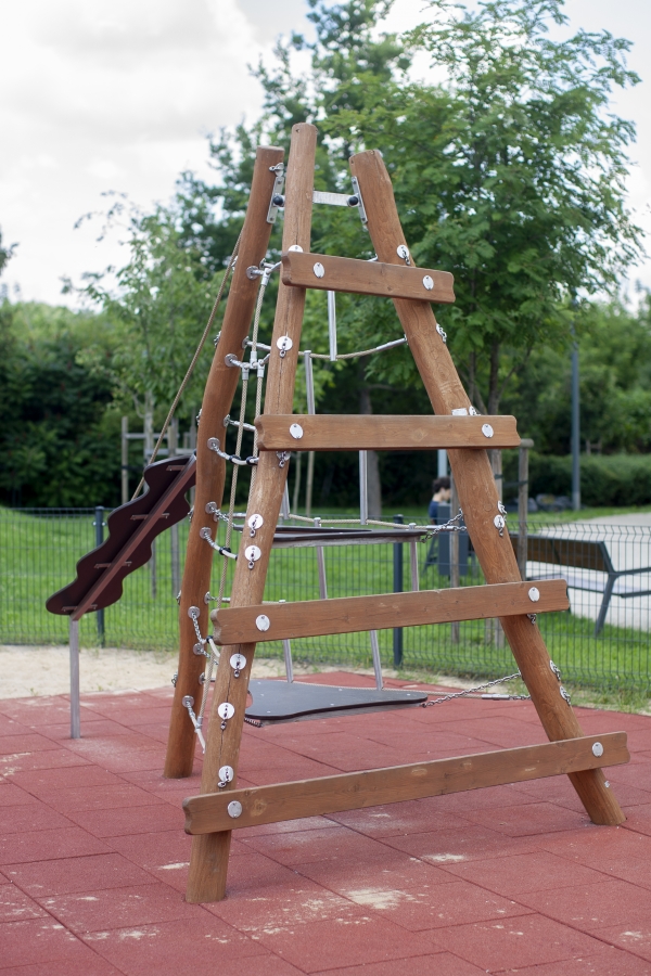 Tipi I Klettergerüst Ansicht 5