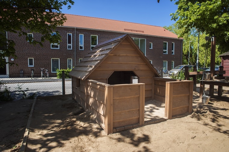 Veranda Spielhaus Ansicht 6