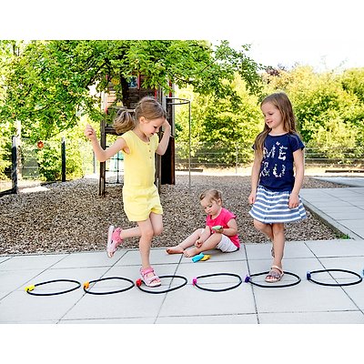 Beleduc Bewegungsspiel „Jump & Throw“ Ansicht 2