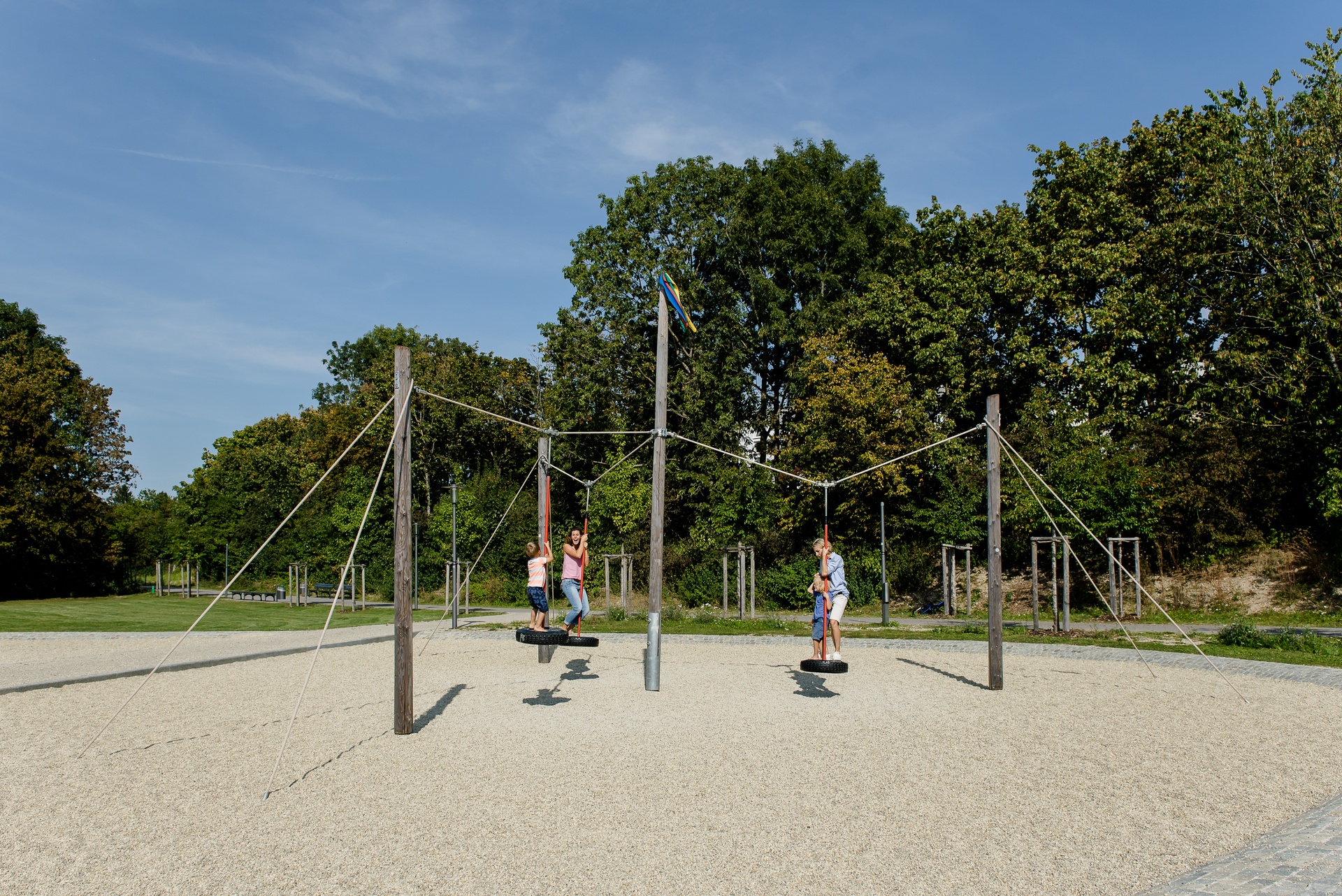 Königinnenschaukel Ansicht 5