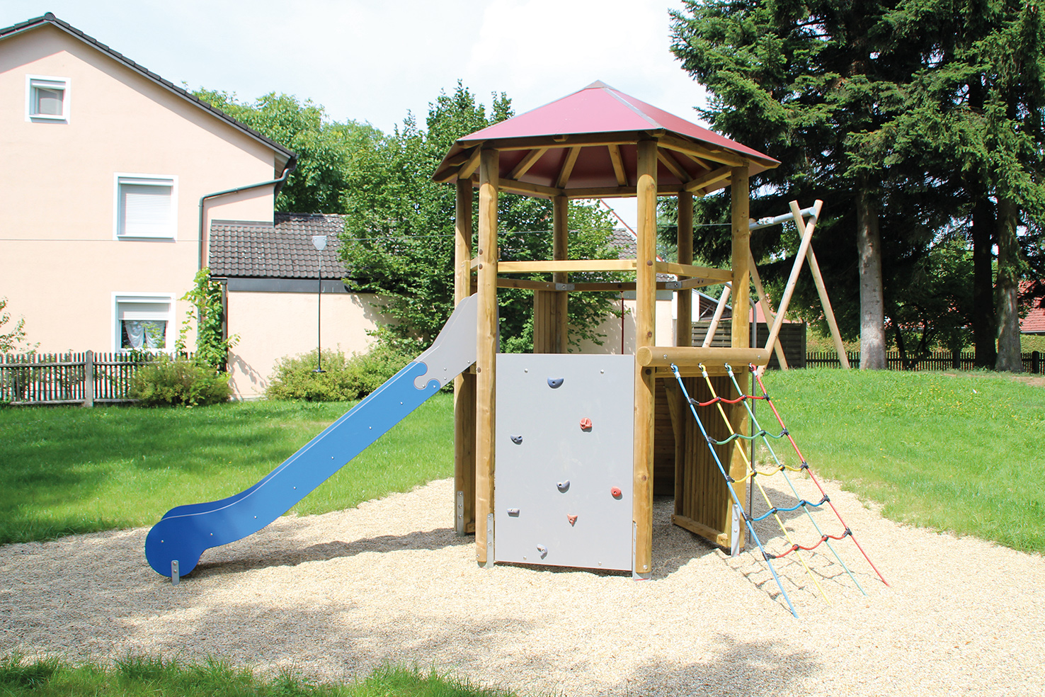Spielturm Björn 8610 Ansicht 5
