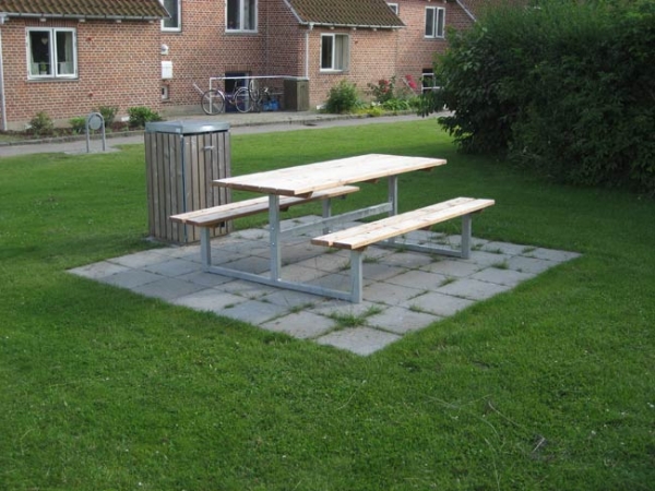 Bank & Tisch (Lärcheholz, verzinkt Stahl) Ansicht 3
