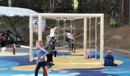Kletterquader Metall 1 Höhe 200 cm Ansicht 2