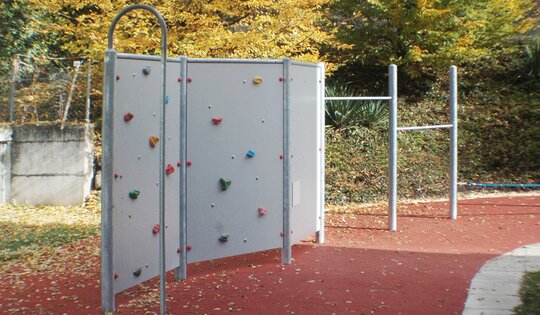 Kletterwand 2 - Metall Ansicht 2