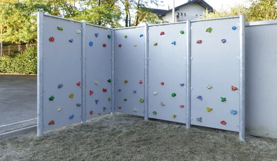 Kletterwand 2 - Metall Ansicht 3