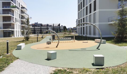 Die Kleinkind Halbmondschaukel Ansicht 3