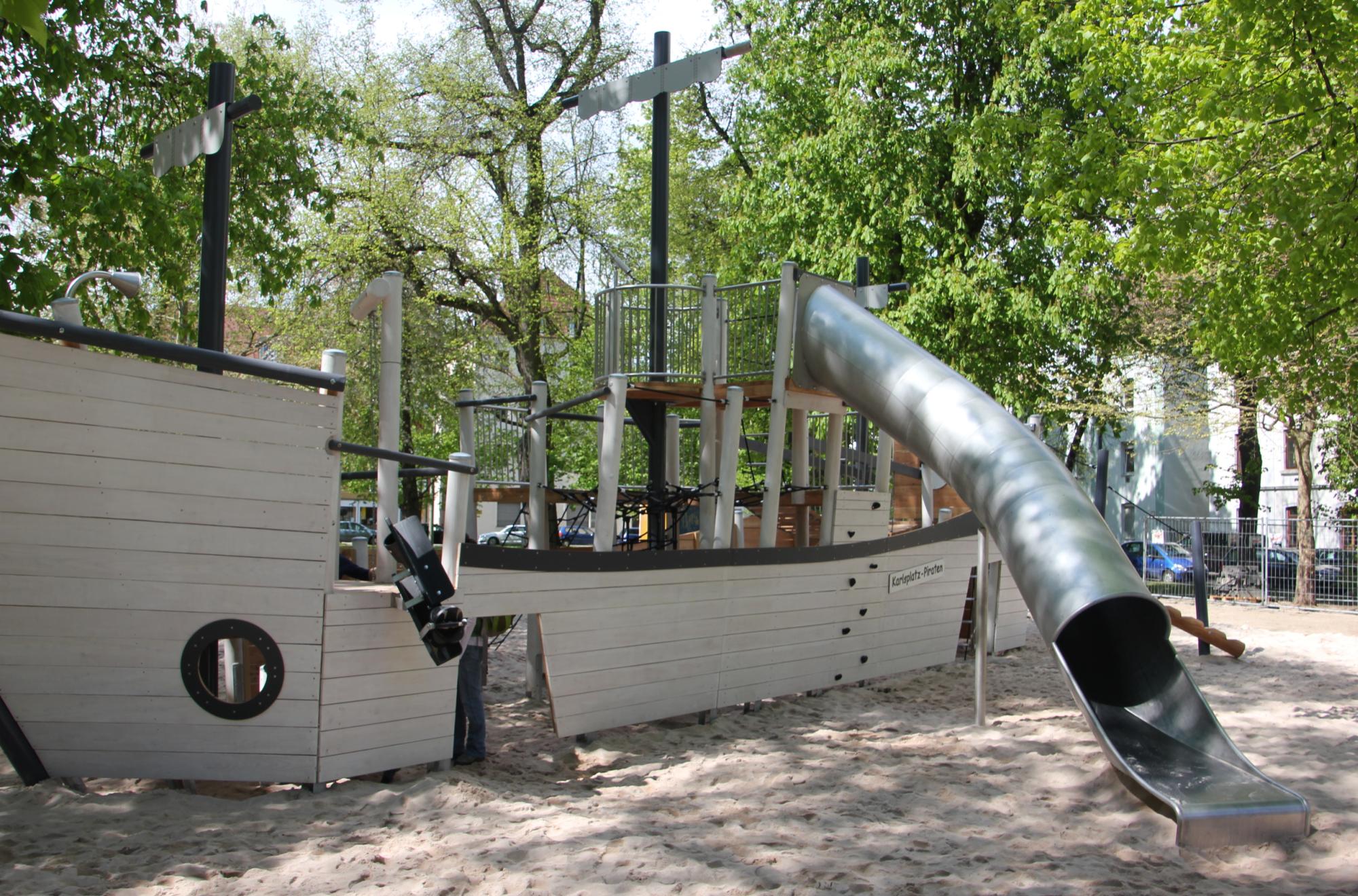 Spielschiff Karlsplatz-Piraten Ansicht 4
