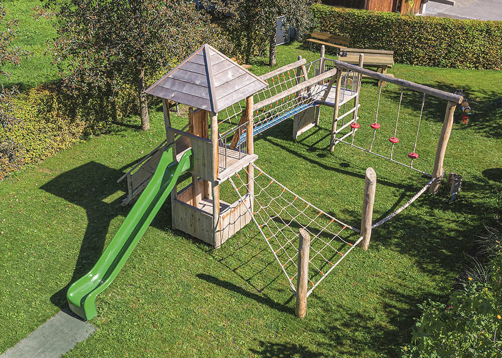 Spielanlage Sanetsch Ansicht 5