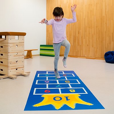 Würfelwelt Spielteppich „Hüpfkönig“ Ansicht 4