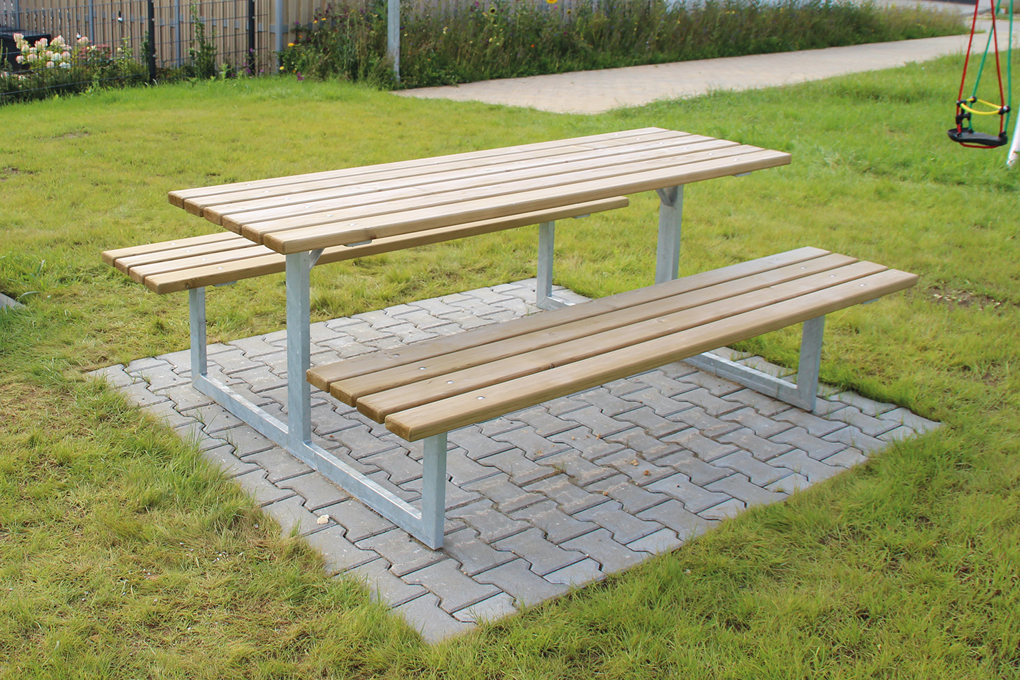 Bank-Tisch-Bank-Kombination 15001 Ansicht 3