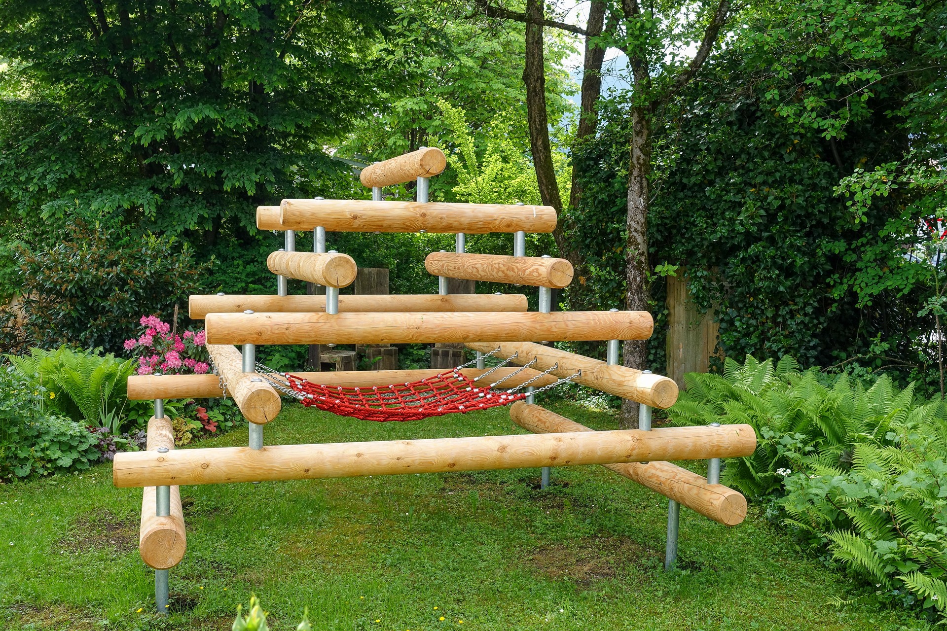 Große Kletterpyramide Ansicht 6