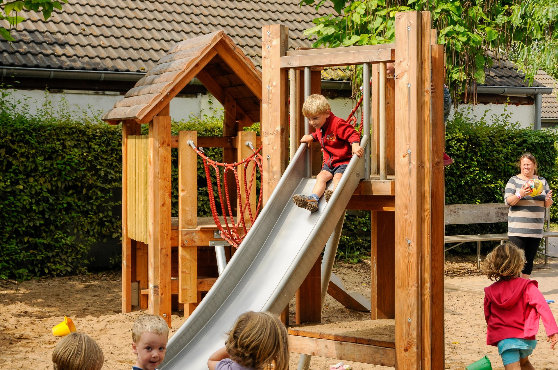 Kleine Plattformhütte Ansicht 4