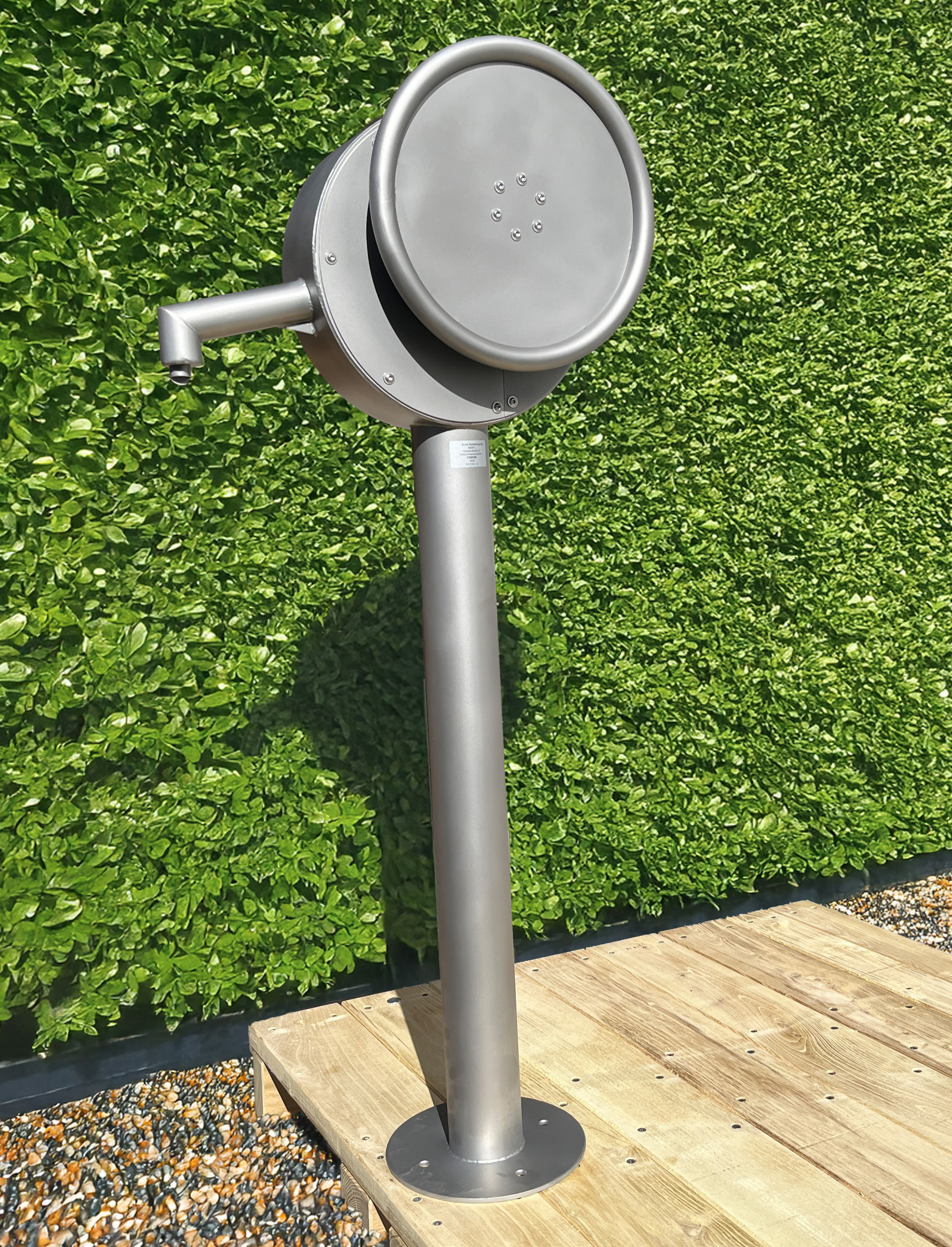 Wasserpumpe Edelstahl mit Handrad - Ansicht 2