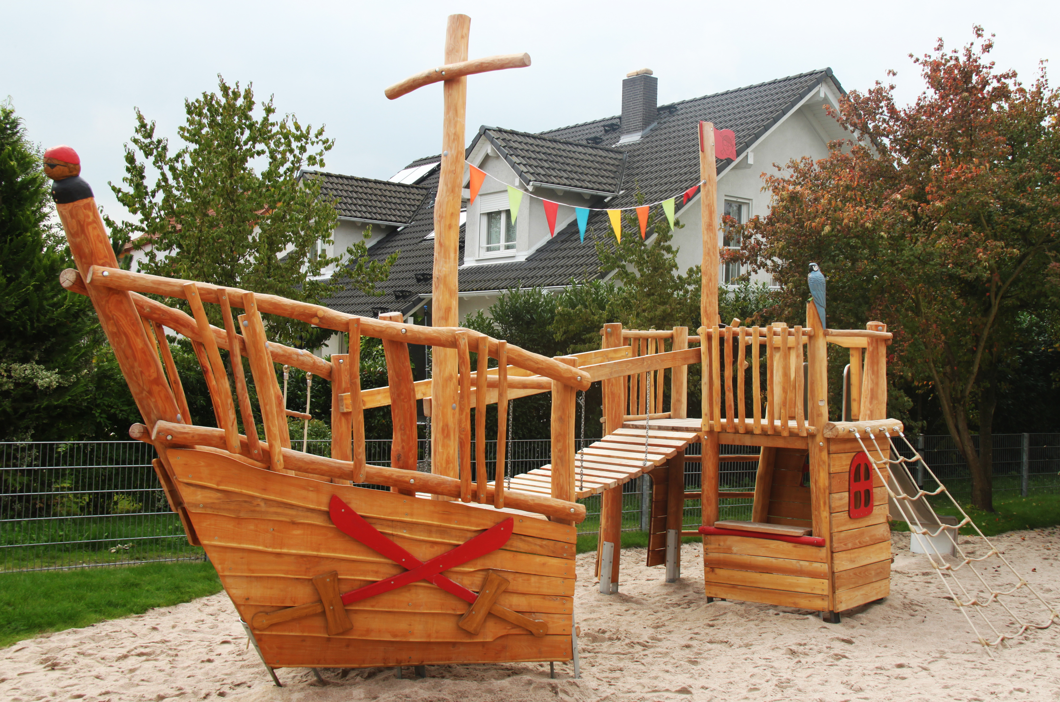 Piratenschiff Haueneberstein Ansicht 2