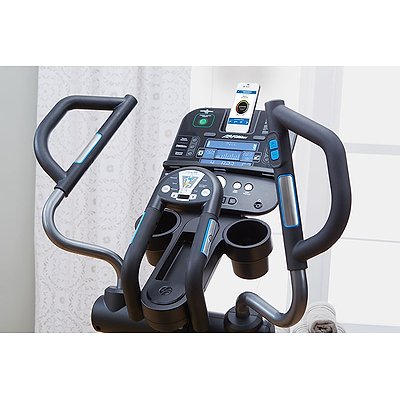 Life Fitness Crosstrainer „E3“ Ansicht 5