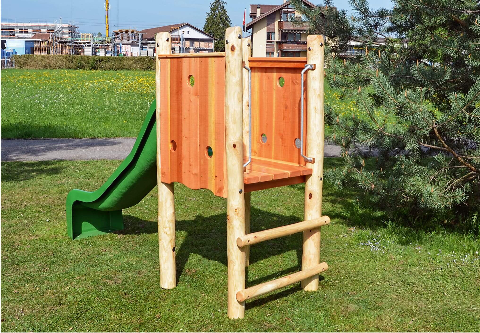 Ergänzungsturm aus Edelkastanie Ansicht 5