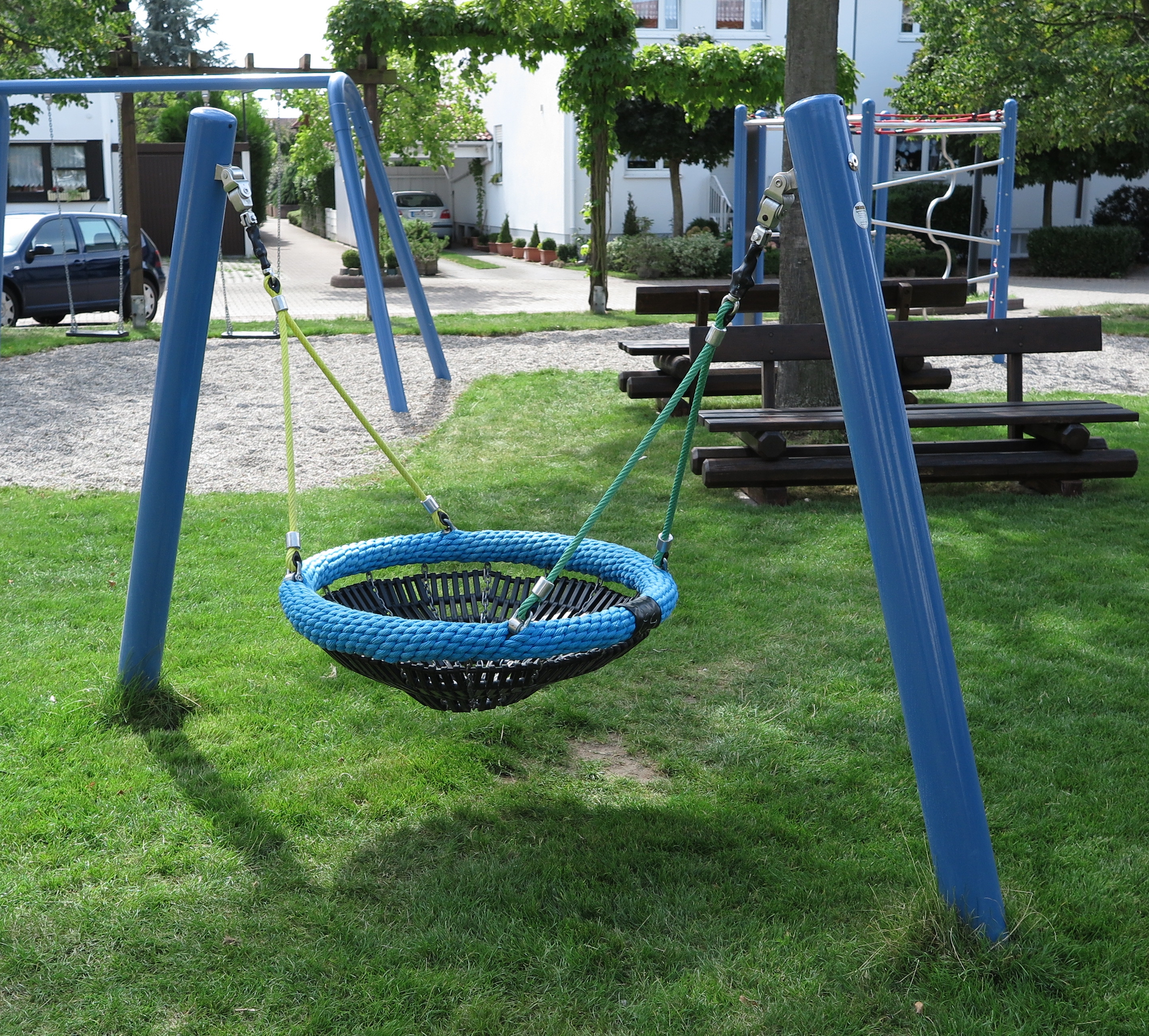 Mini-Nestkorbschaukel 2 Pfosten ohne Querrohr Ansicht 2