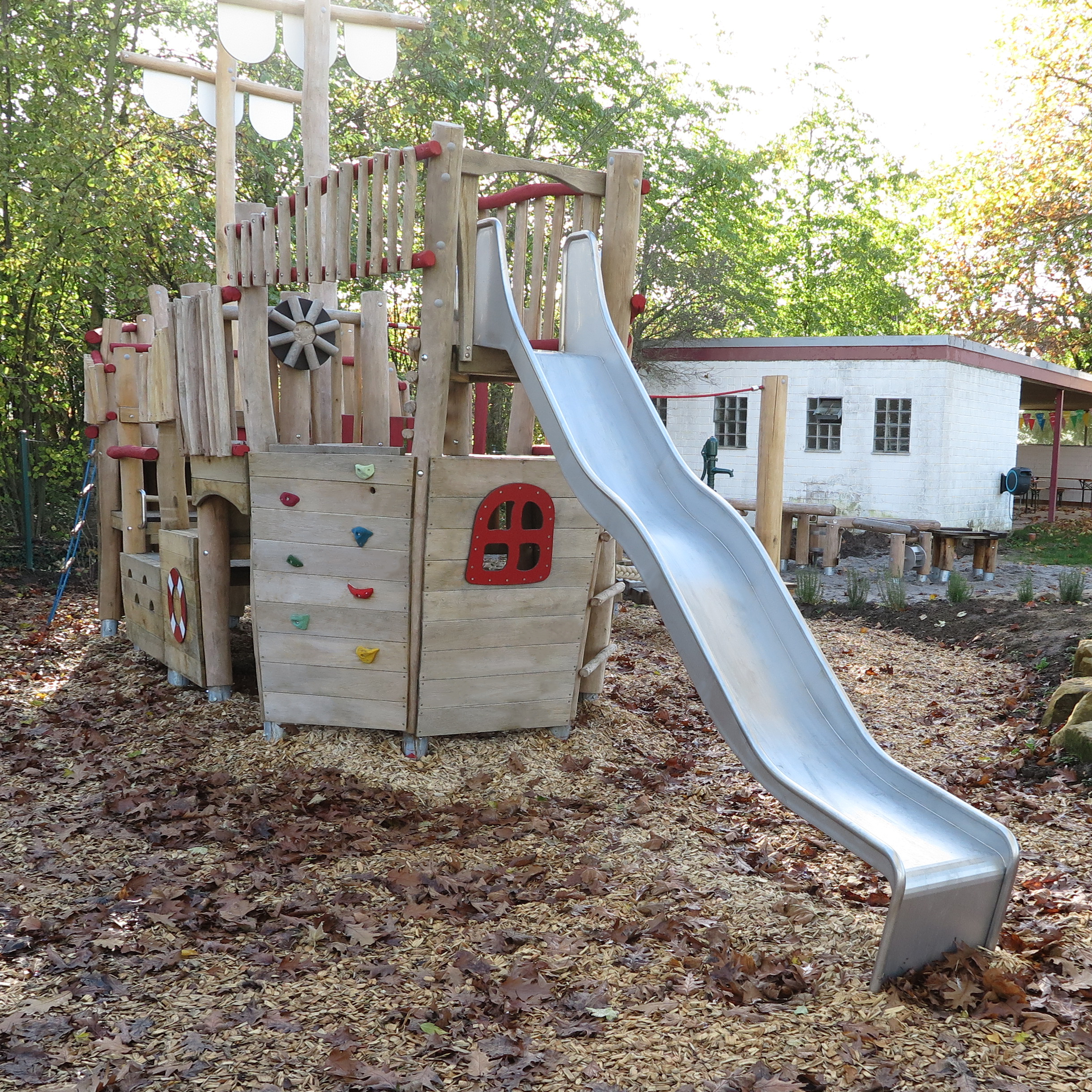 Piratenschiff Rödersheim Ansicht 5