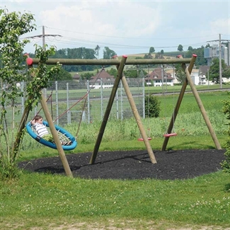 Doppel-Schaukel mit Vogelnest Ansicht 5