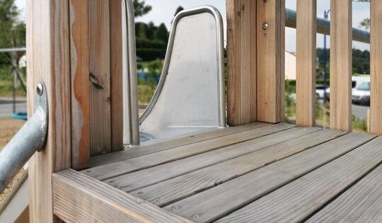 bimbox Kletterturm 2 mit 2er Schaukel Ansicht 3