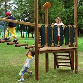 Spielturm "Falke" Ansicht 3