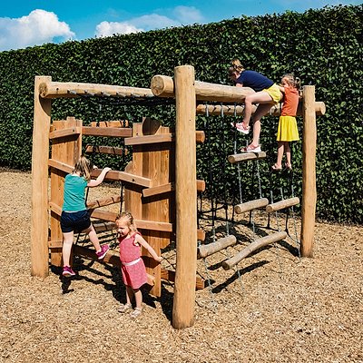 Eco-Play Klettergerüst „Schwalbennest“ Ansicht 3