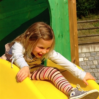 Spielturm "Elster" Ansicht 3