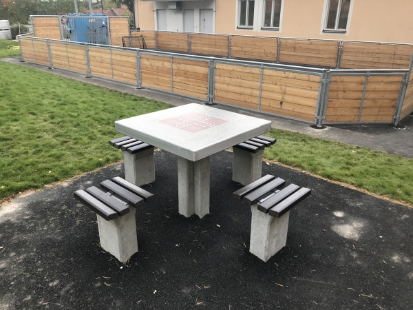 Ludo Ansicht 4
