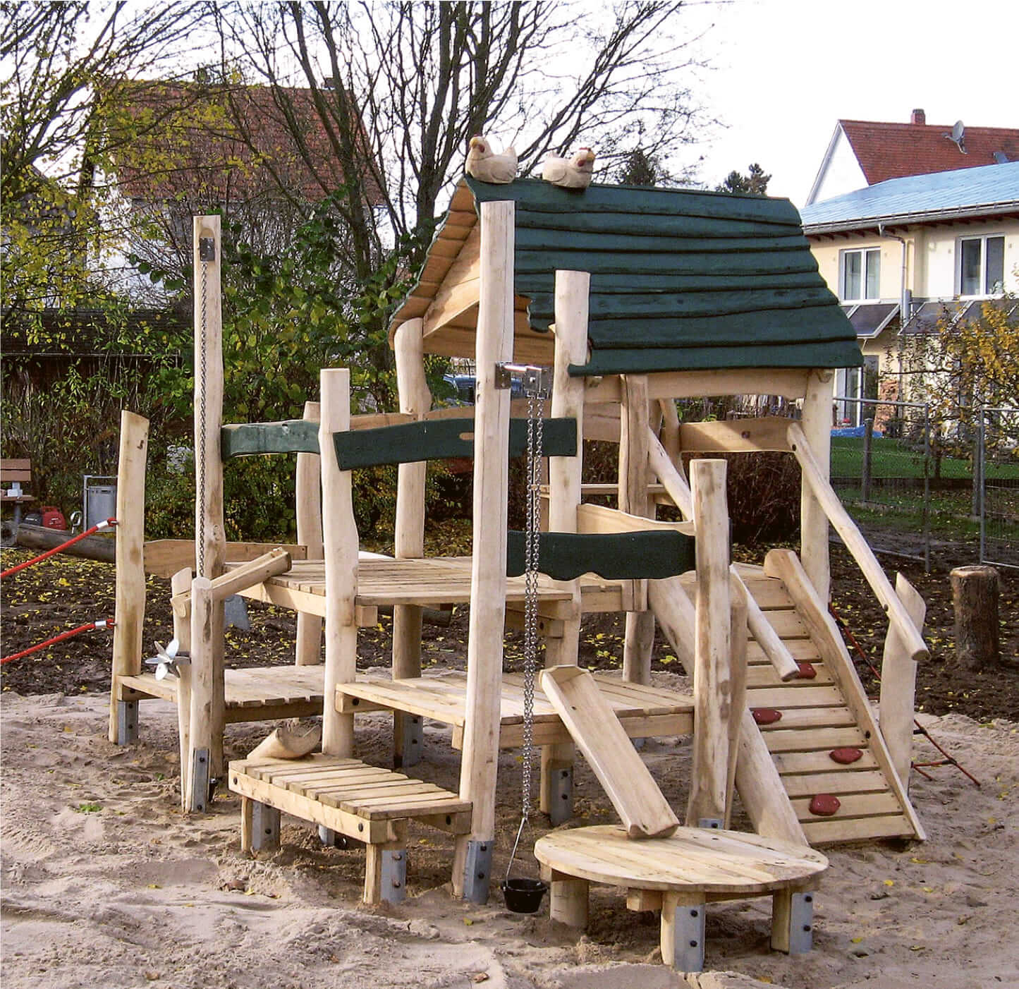 Sandspielhaus Scheune Ansicht 3