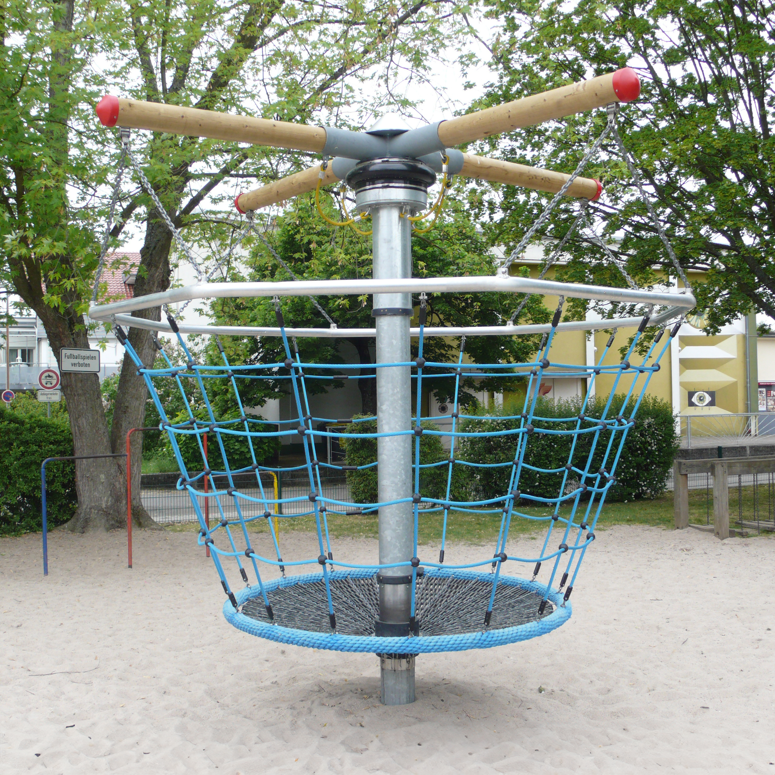 Drehbare Raumkapsel - Ansicht 2